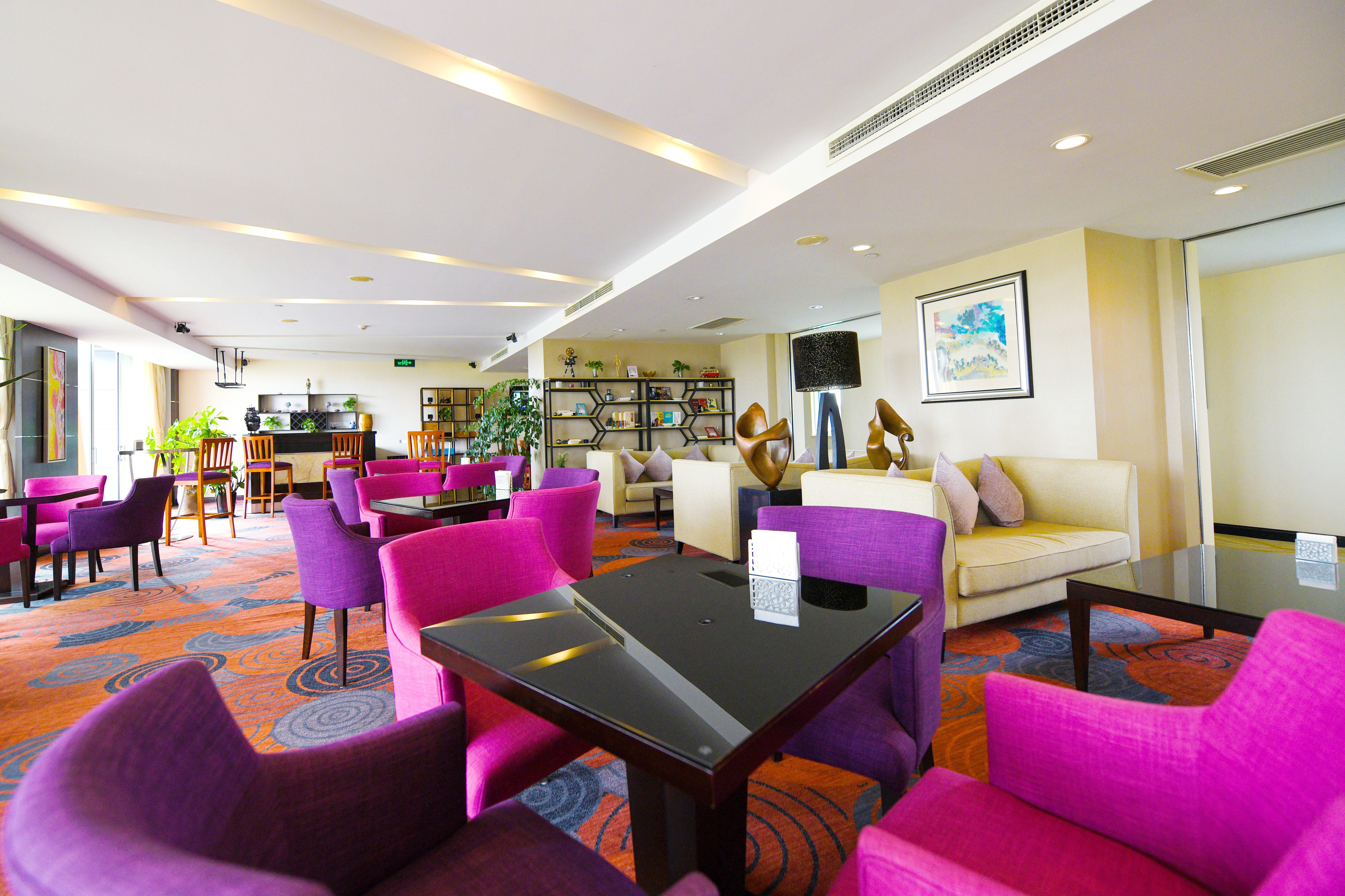 Crowne Plaza Shanghai Xiayang Lake By Ihg Qingpu Exterior photo