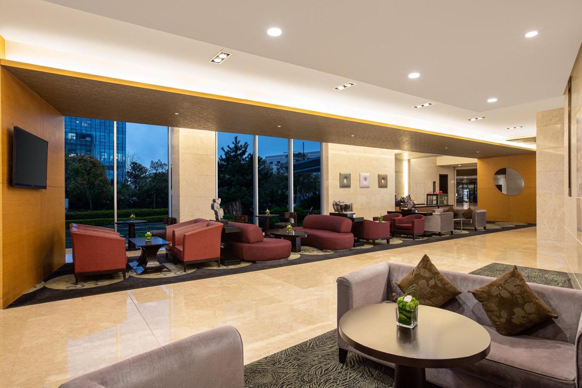 Crowne Plaza Shanghai Xiayang Lake By Ihg Qingpu Exterior photo